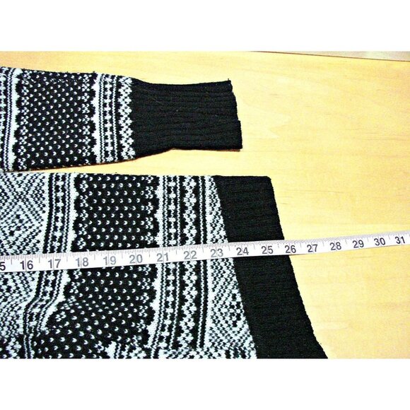 CAMBRIDGE Dry Goods LambsWool Cardigan Open Front Sweater Reindeer Black White M - Picture 8 of 10